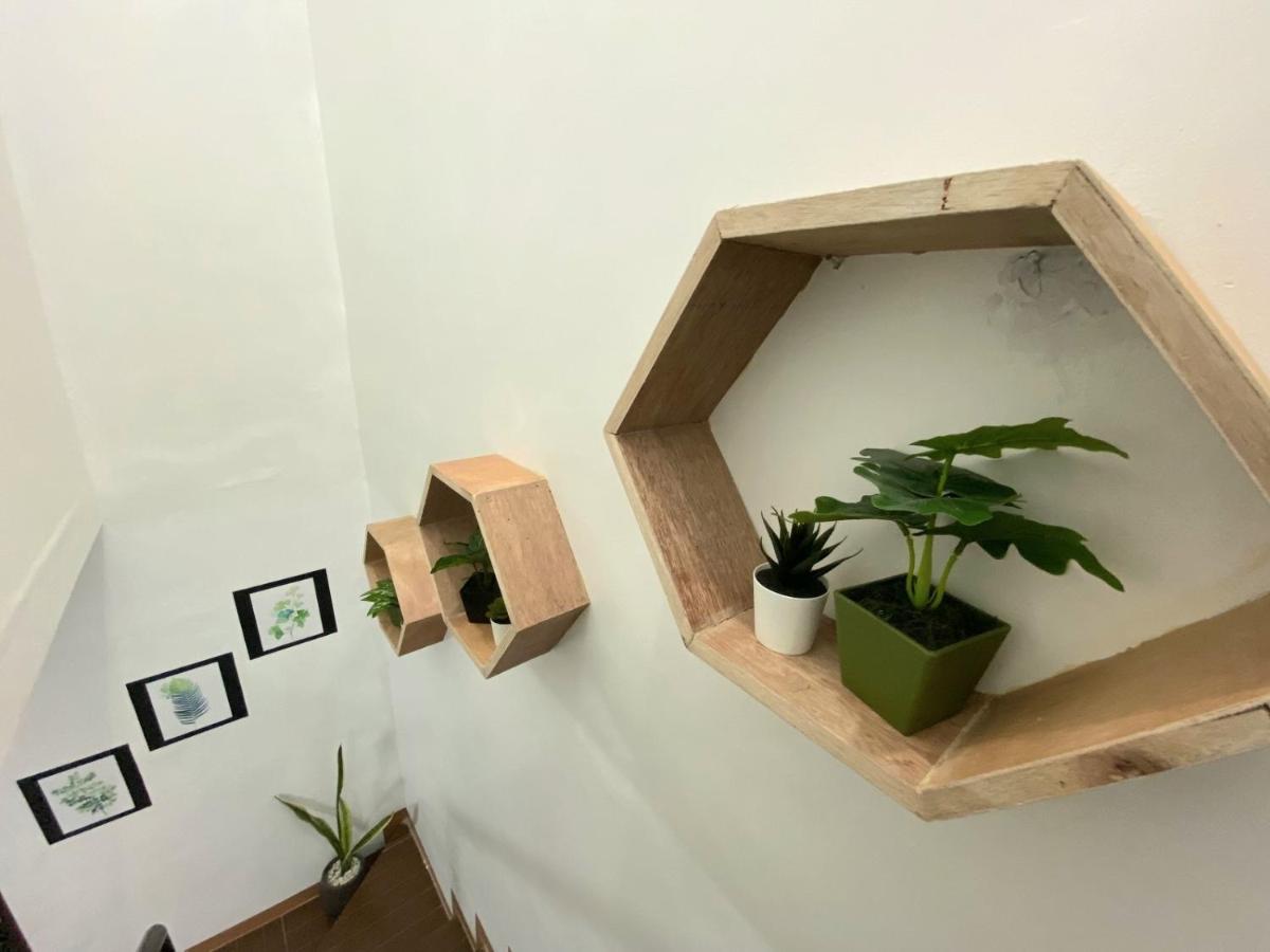 MiningRustic Themed - 2Br Townhouse - Near Clark Airport - Trp4アパートメント エクステリア 写真