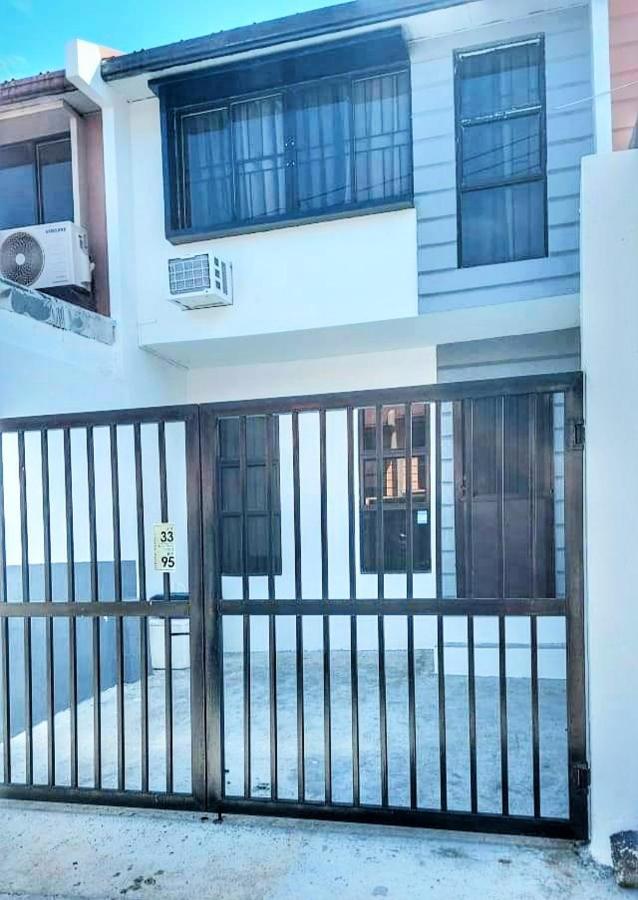 MiningRustic Themed - 2Br Townhouse - Near Clark Airport - Trp4アパートメント エクステリア 写真